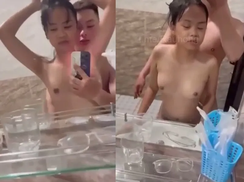 Thon gọn em cùng người yêu quan hệ trước gương quay kỉ niệm